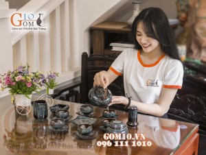 Ấm chén Bát Tràng