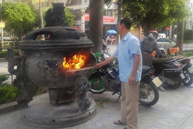 Những Điều Bạn Cần Biết Về Lò Hoá Vàng - Văn Hoá Tâm Linh 1