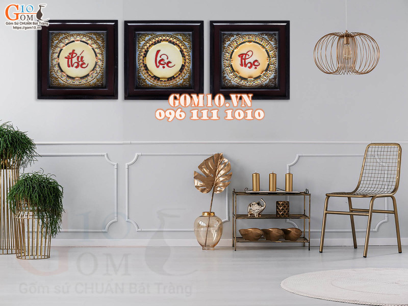 Lựa chọn tranh phong thủy phòng khách hợp tuổi Gia chủ