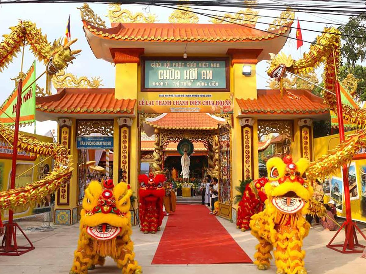 Gốm 10 hoàn thành hợp đồng hàng nghìn bộ Cốc Sứ in logo quà tặng Hội Phật Giáo - Chùa Hội An