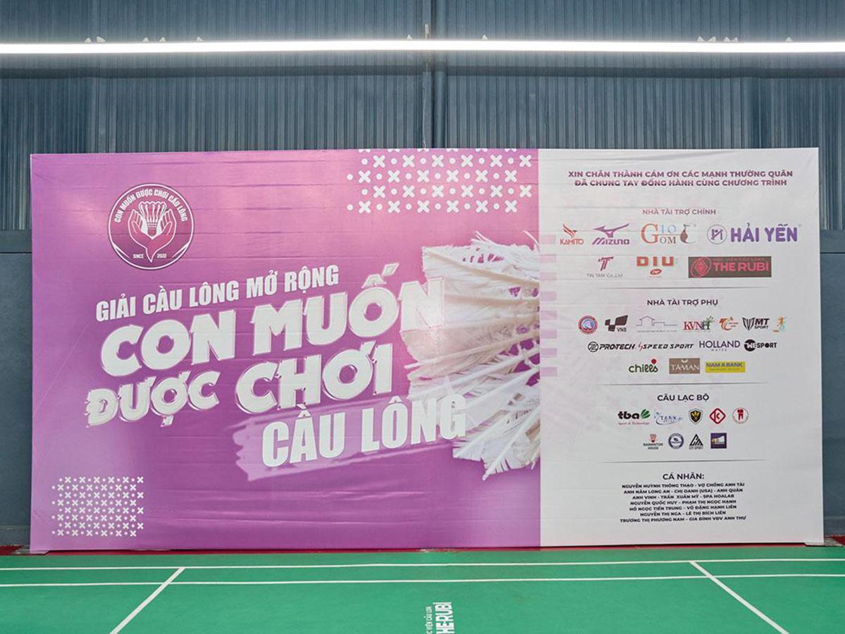 Gốm 10 - Đồng hành cùng hơn 350 VĐV tham gia giải đấu góp phần đưa cầu lông đến vùng sâu, vùng xa