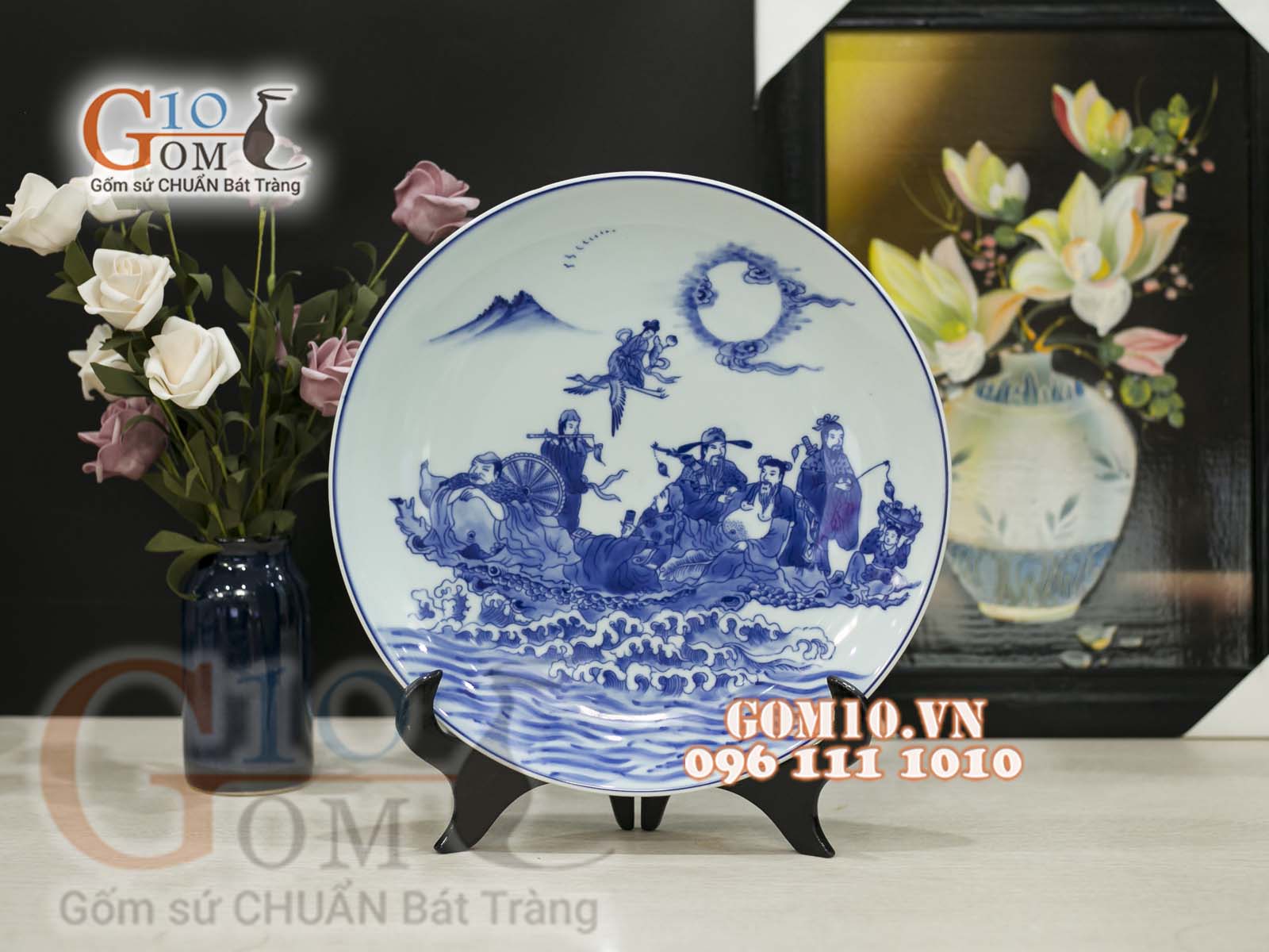 Đĩa trang trí men lam cổ vẽ bát tiên - gốm sứ Bát Tràng