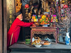 Những sai lầm thường gặp khi lau chùi đồ thờ gốm sứ