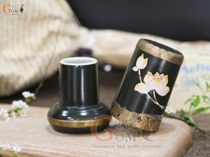  Lọ tăm rêu khắc hoa sen, bọc đồng