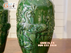 Lọ hoa công đào men ngọc đắp nổi bọc đồng 42cm