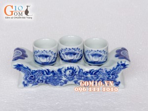 Kỷ ngai 3 men dong cổ Rồng nổi