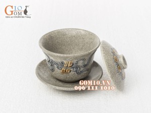 Bát sâm men rạn đắp nổi cuốn thư vàng