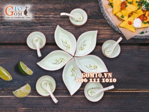 Bộ đĩa thuyền vẽ hoa Sen vàng 22cm