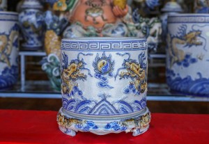 Bát hương men rạn nổi phi 18cm