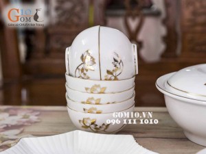 Bát cơm men trắng vẽ Sen Vàng Kim