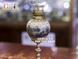 Đèn dầu quả hồng men rạn cổ