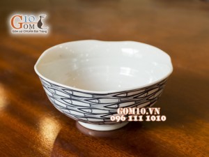 Bát tô sâu lượn men kem vẽ cá đàn Phi 18cm
