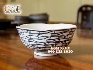 Bát tô sâu lượn men kem vẽ cá đàn Phi 18cm