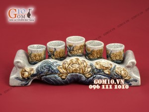 Bộ kỷ ngai 5 men rạn đắp nổi Sen cao cấp