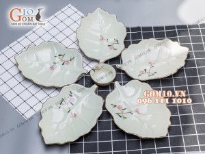 Set 5 đĩa lá sâu men kem vẽ hoa Đào xếp cánh hoa
