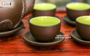 Ấm chén tử sa đắp nổi hoa đào 380ml