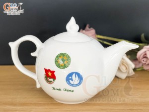 Ấm lẻ dáng chóp lửa men trắng in logo, 600ml