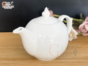 Ấm lẻ dáng chóp lửa men trắng in logo, 600ml