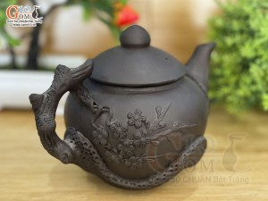Ấm lẻ gốm đắp nổi hoa Đào đen, 350ml