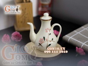 Ấm mắm cao men kem vẽ hoa Đào phai