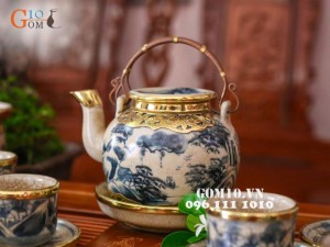 Ấm vung lõm men rạn cổ bọc đồng