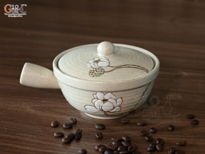 Bát chuôi men kem tấm vẽ Bạch Liên, đường kính 12cm