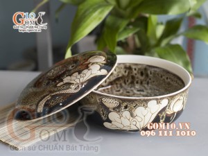 Âu cơm dáng thấp men hỏa biến gấm vàng khắc sen, đường kính 19,5cm