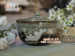 Âu cơm men gấm vàng khắc sen, đường kính 19cm