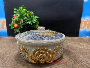 Âu cơm men rạn đắp nổi hoa sen Cát Tường, vẽ vàng 24k