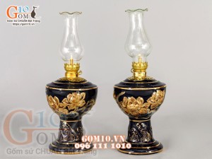 Đôi đèn dầu vai vuông Xanh coban đắp nổi Sen 16cm - vẽ vàng 24k