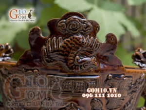 Lư hương men cổ khắc rồng phượng, đường kính 25m