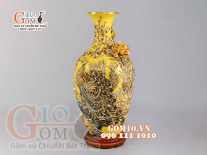 Bảo bình đắp nổi Công Đào vẽ vàng 24k, nền vàng - cao 65cm