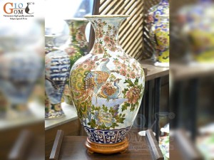 Bảo bình men màu cảnh Công Đào Phú Quý vẽ vàng 24k, cao 62cm