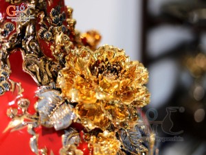 Bảo bình men màu đỏ đắp nổi Thuận Buồm Xuôi Gió vẽ vàng 24k, cao 85cm