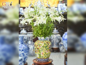 Bảo bình phong thủy men màu cảnh hoa dây vẽ vàng 24k, cao 36cm