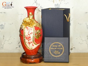 Bảo bình tài lộc Vinh Hoa Phú Quý đắp nổi dát vàng 24k nền đỏ, cao 30cm