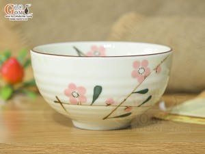 Bát cơm men kem vẽ hoa Đào phai