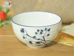 Bát cơm men kem vẽ hoa Sen đen