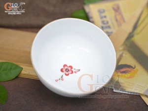 Bát cơm men trắng vẽ hoa Đào đỏ