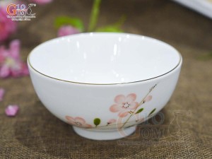 Bát cơm men trắng vẽ hoa Đào hồng