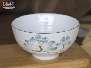 Bát cơm vân giả vuốt men trắng vẽ hoa Sen xanh