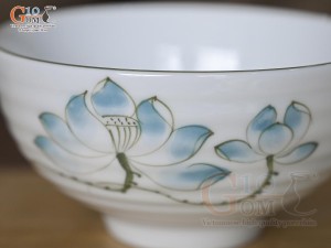 Bát cơm vân giả vuốt men trắng vẽ hoa Sen xanh