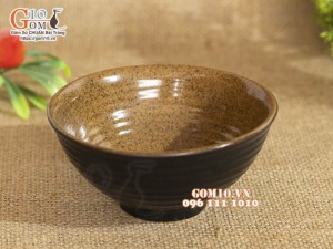 Bát hến nhỏ gốm vàng, đường kính 11,5cm