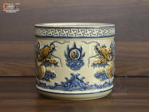 Bát hương men hoàng tộc đắp nổi Rồng Phúc Mãn, đường kính 20cm