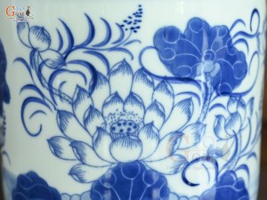 Bát hương men lam vẽ Sen Tài Lộc, đường kính 12cm