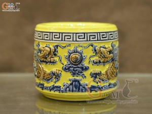 Bát hương men màu đắp nổi Rồng Như Ý nền vàng, đường kính 14cm
