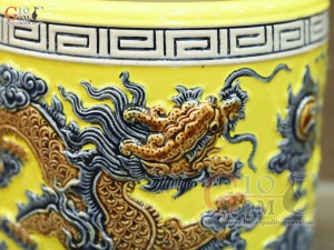 Bát hương men màu đắp nổi Rồng Như Ý nền vàng, đường kính 22cm