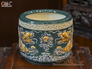 Bát hương men màu đắp nổi Rồng Như Ý nền xanh lục bảo, đường kính 30cm