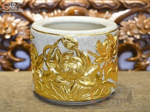 Bát hương men rạn đắp nổi hoa Sen Cát Tường dát vàng 24k, đường kính 20cm