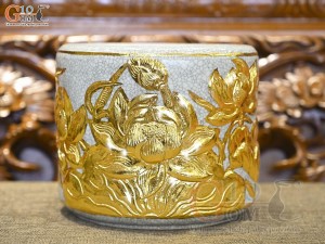 Bát hương men rạn đắp nổi hoa Sen Cát Tường dát vàng 24k, đường kính 25cm